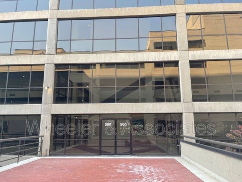 560 E South Temple St S #605, Salt Lake City, UT 84102
