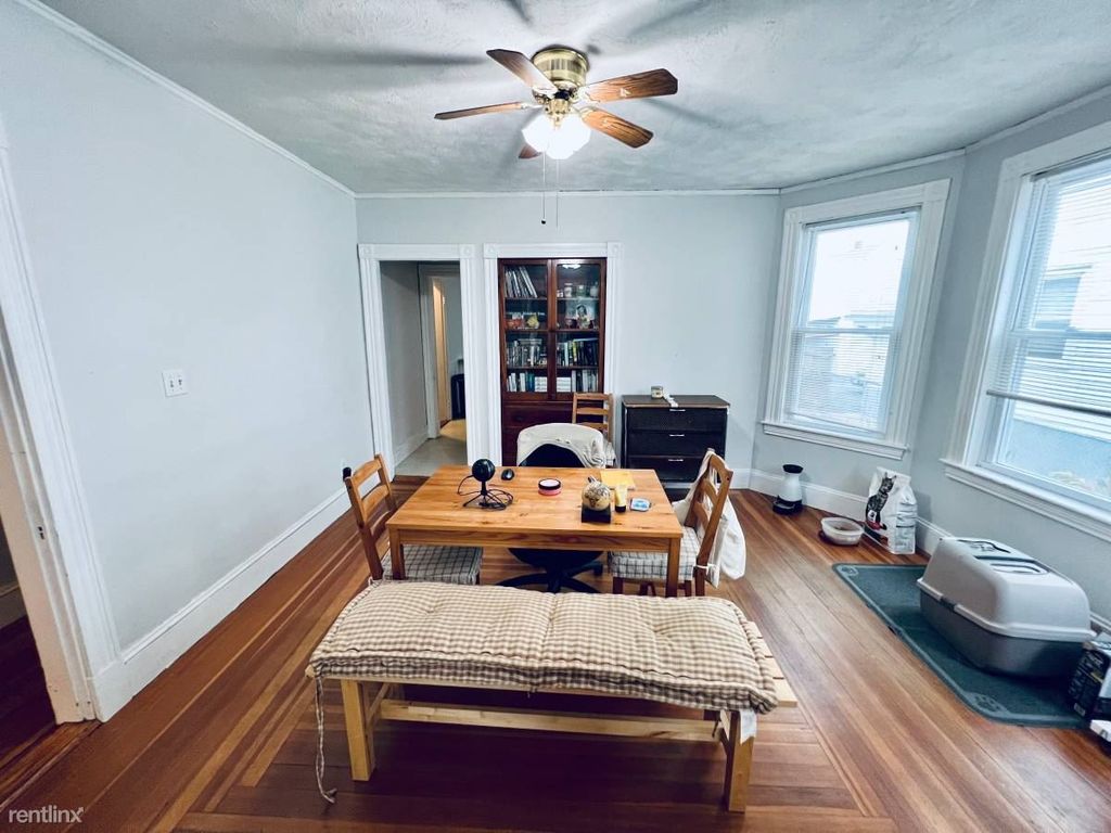 250 Brown St, Waltham, MA 02453