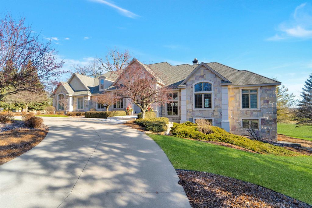 695 Red Fox Run, Fond Du Lac, WI 54937 Trulia