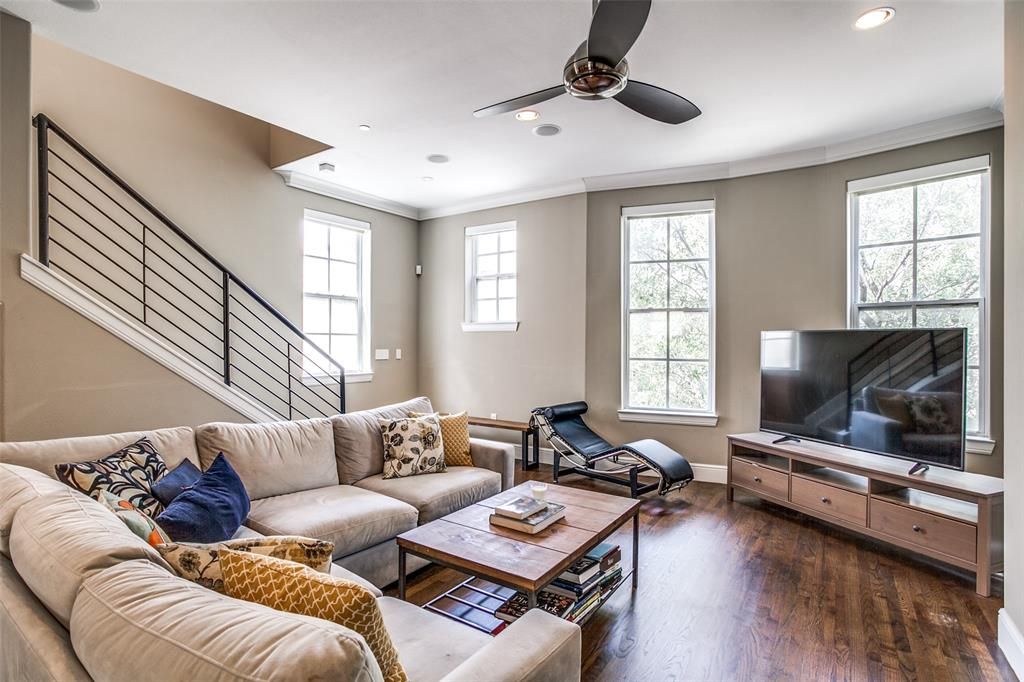3200 Ross Ave #9, Dallas, TX 75204