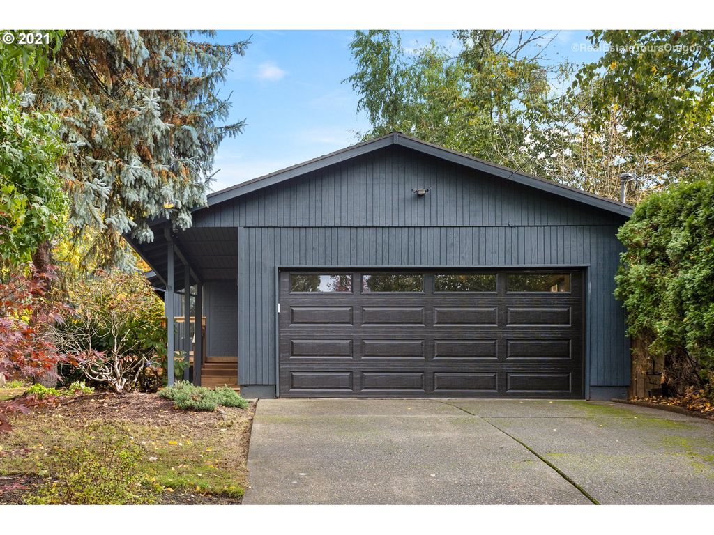9604 SW 50th Ave, Portland, OR 97219