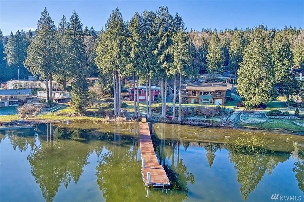 324 W Lake Samish Dr, Bellingham, WA 3 Bed, 2 Bath SingleFamily Home