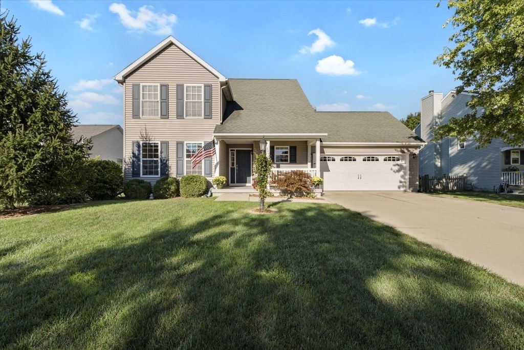 323 Windstone Dr, Tolono, IL 61880