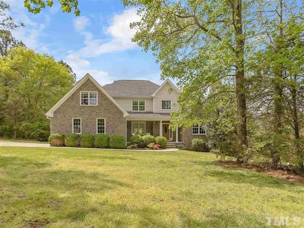513 Vista Del Lago Ln, Wake Forest, NC 27587