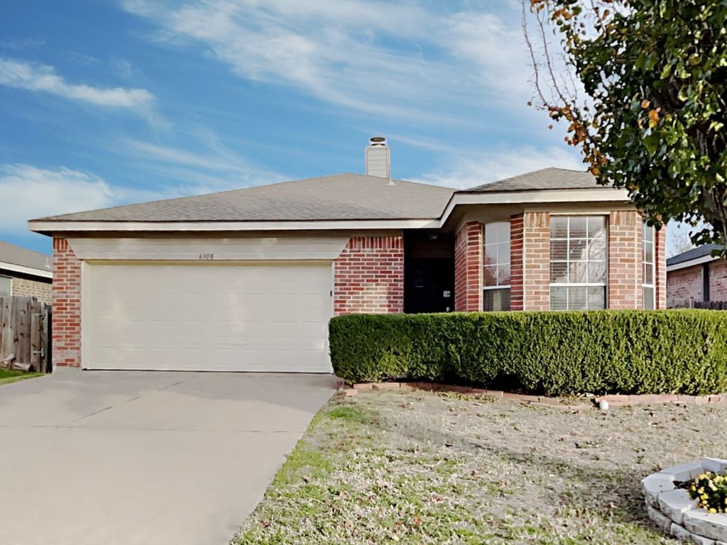 6308 Riverwater Trl, Fort Worth, TX 76179