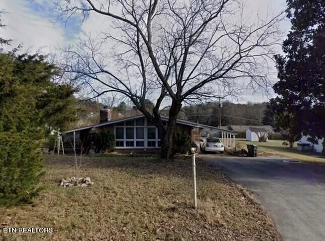 4420 Tynemouth Dr, Knoxville, TN 37914
