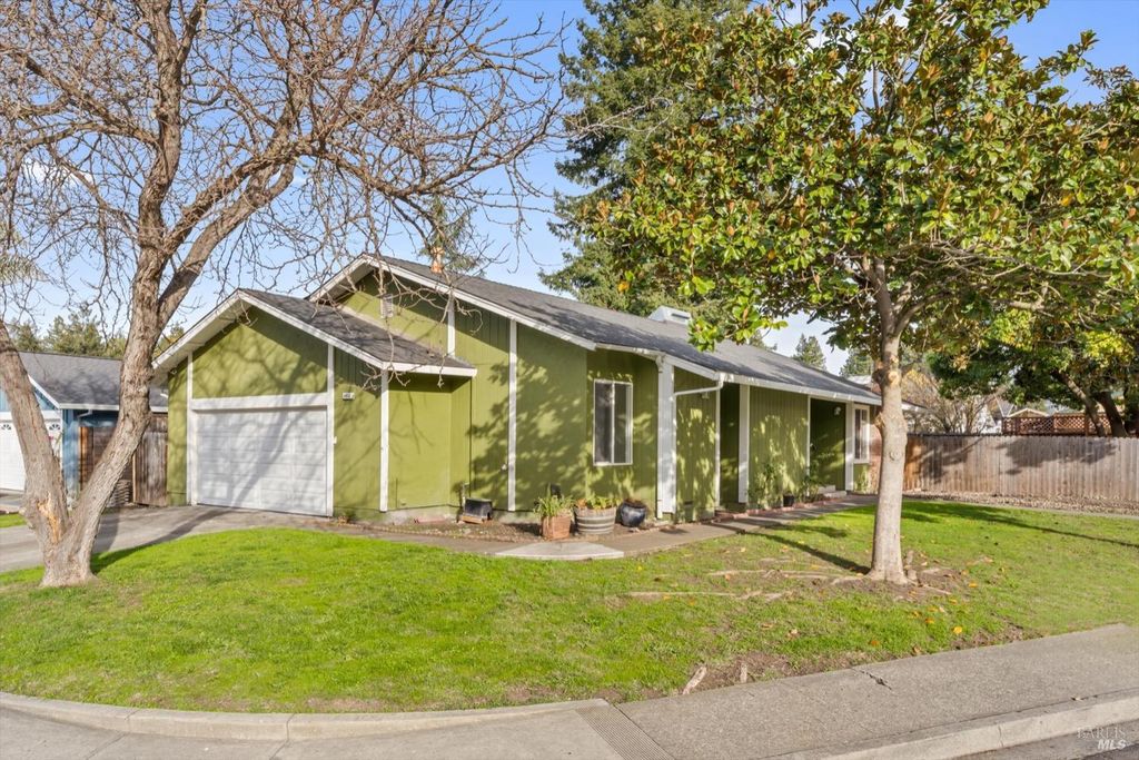 6492 Amberwood St, Rohnert Park, CA 94928 Trulia
