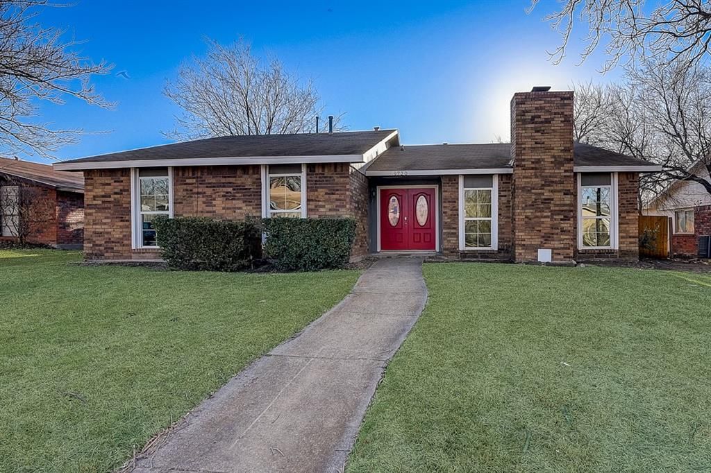 9720 White Ash Rd, Dallas, TX 75249