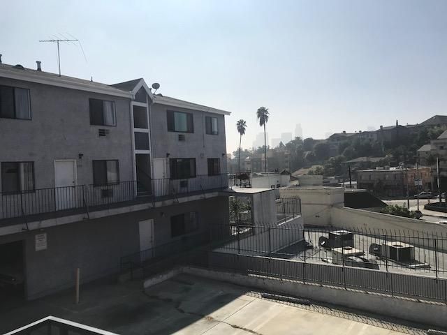 1300 Lilac Ter #203, Los Angeles, CA 90026