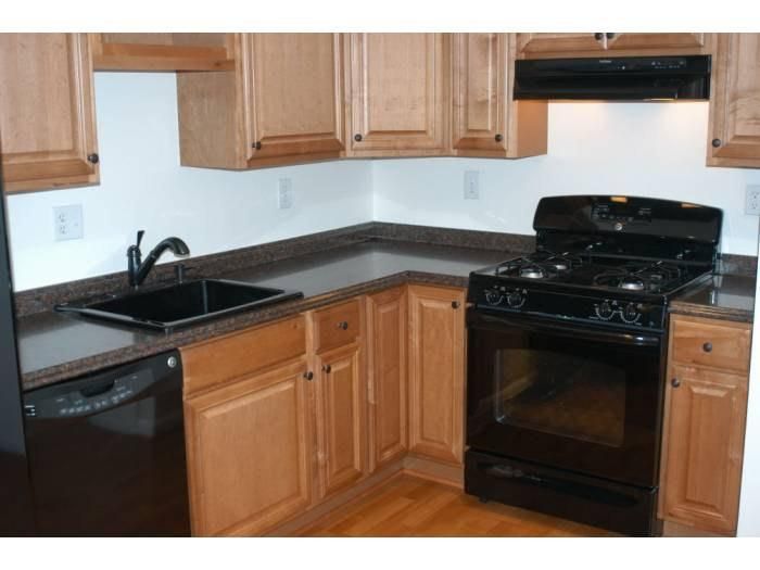 10122 Mosby Woods Dr, Fairfax, VA 22030