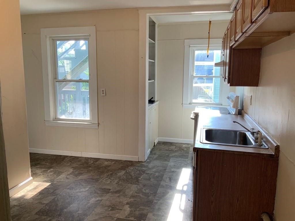 139 Park St #2, Beverly, MA 01915