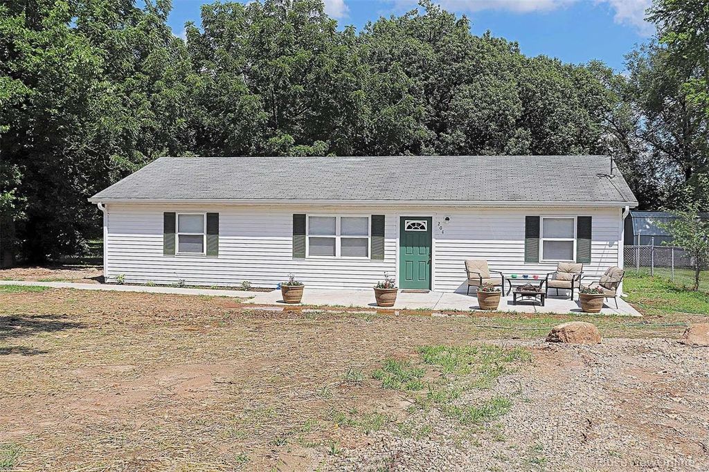 204 N Cantwell, Desloge, MO 63601 Trulia