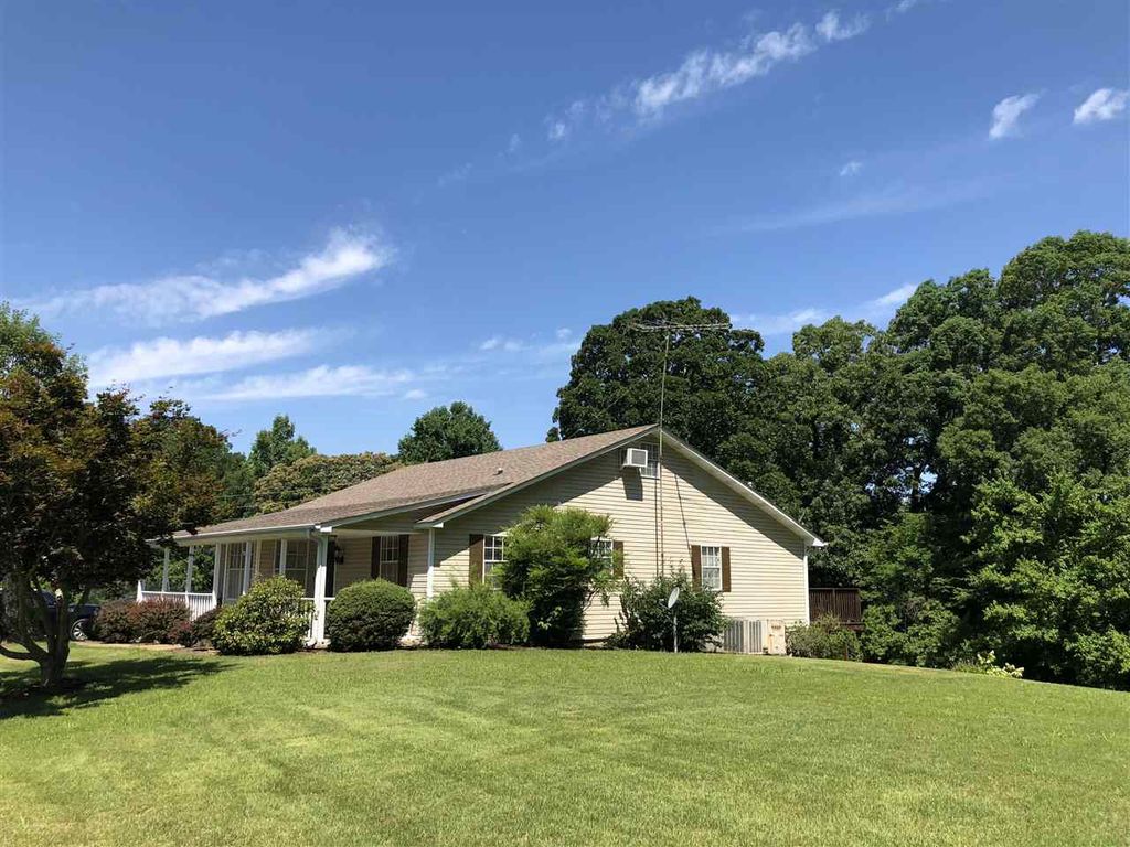 1865 Highway 200, Huron, TN 4 Bed, 3 Bath SingleFamily Home 23