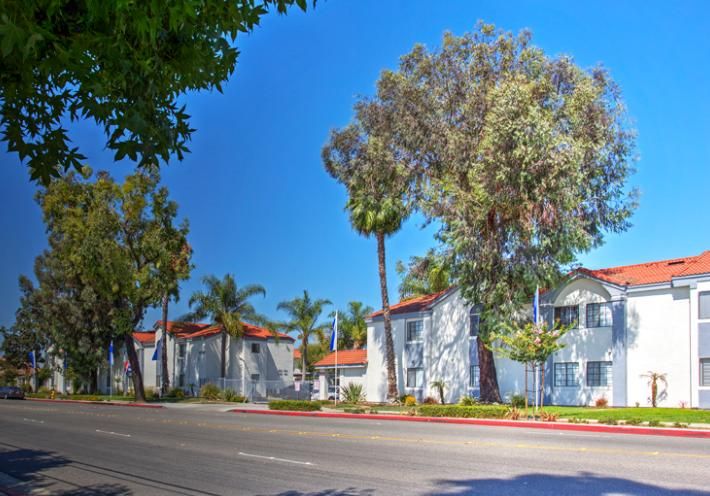 San Marcos Village Apartments Paramount Ca Trulia