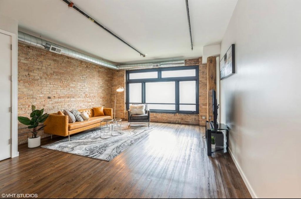 1323 S Michigan Ave #603, Chicago, IL 60605