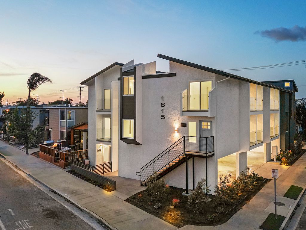 1615 Electric Ave. Seal Beach, CA Trulia