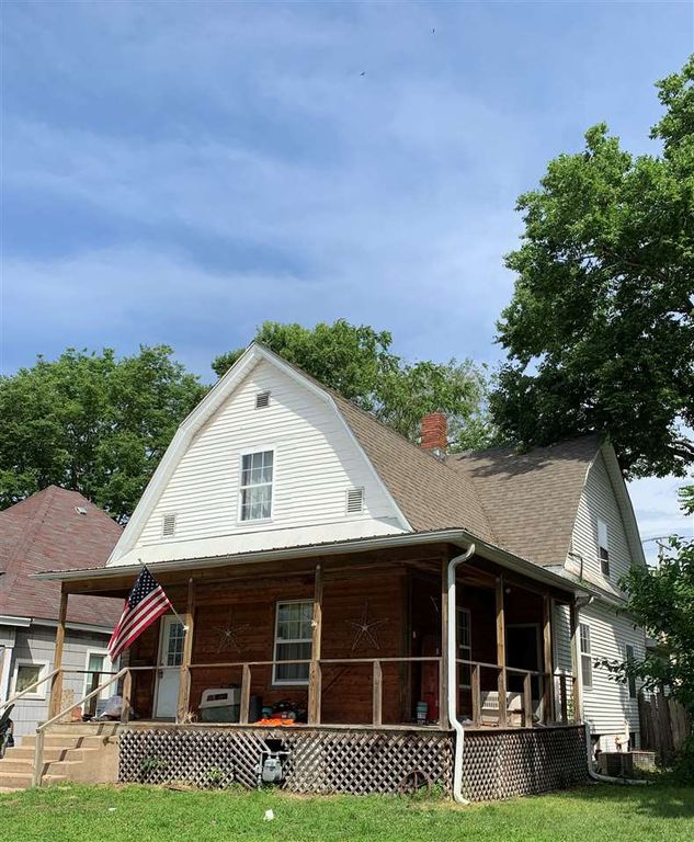 208 W 5th St, Beardstown, IL 62618 Trulia