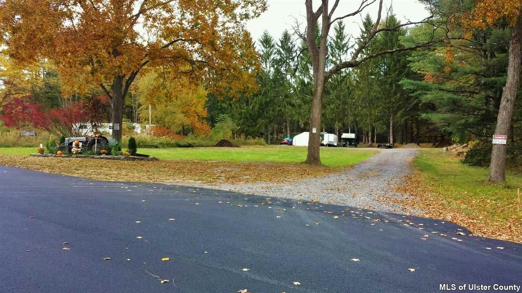 25 Doris Ln, Lake Katrine, NY 12449 Trulia