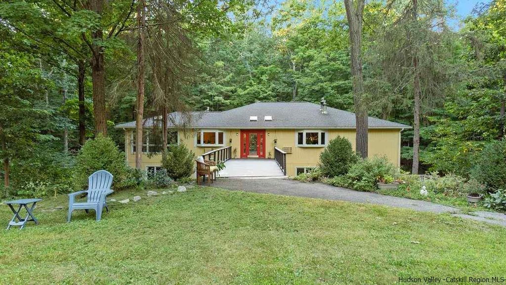 439 Lake Dr, Rhinebeck, NY 12572 MLS 20222644 Trulia