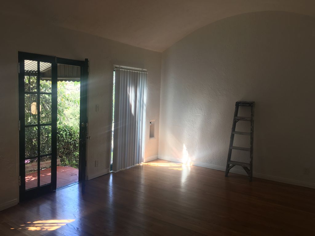 1331 Lilac Ter, Los Angeles, CA 90026