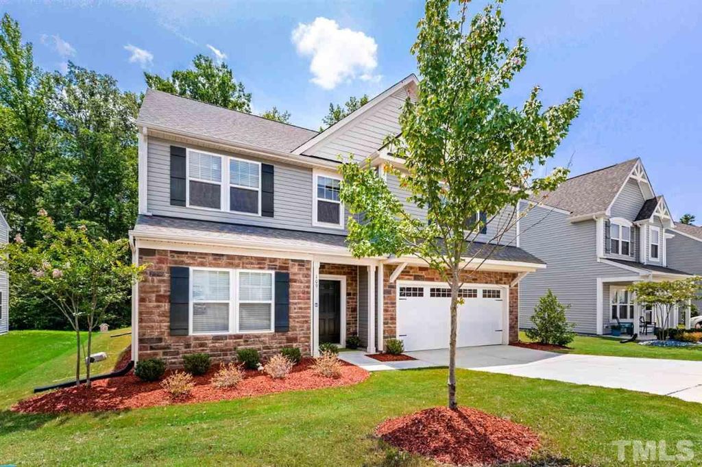 109 Fortress Dr, Morrisville, NC 27560