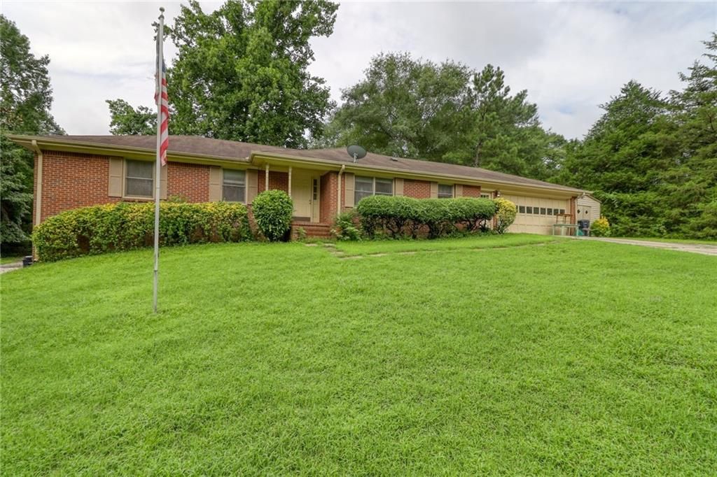 670 Kirkus Dr SE, Conyers, GA 30094