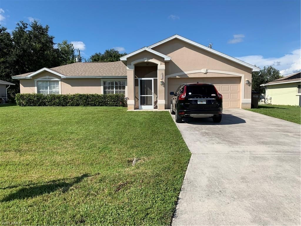 421 SE 19th St, Cape Coral, FL 33990