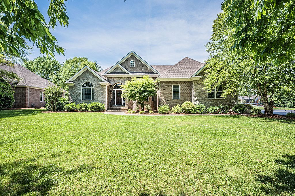 1881 Mount Victor Ln, Bowling Green, KY 42103 Trulia