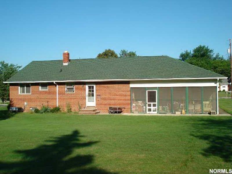 2115 Heatherlane Dr, Broadview Heights, OH 3 Bed, 1.5 Bath Single