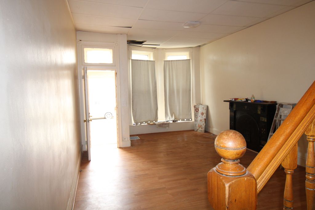 1927 W Fayette St, Baltimore, MD 21223