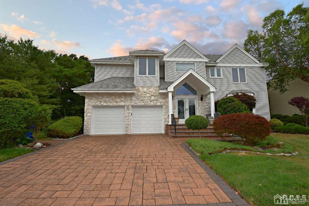 28 Princess Dr, North Brunswick, NJ 08902 Trulia