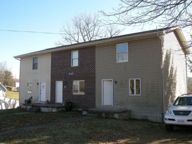 945 W  Washington St, Wytheville, VA 24382