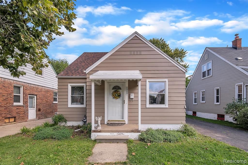 2923 Monroe St, Dearborn, MI 48124 3 Bed, 2 Bath SingleFamily Home
