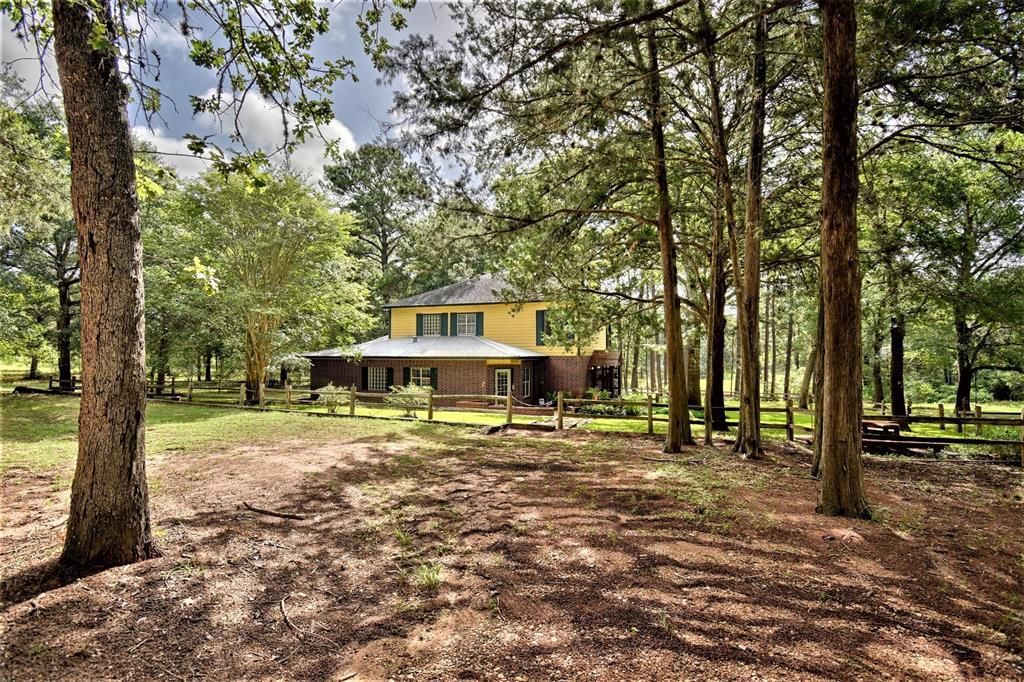 2142 Sunset Ln, New Ulm, TX 78950 Trulia