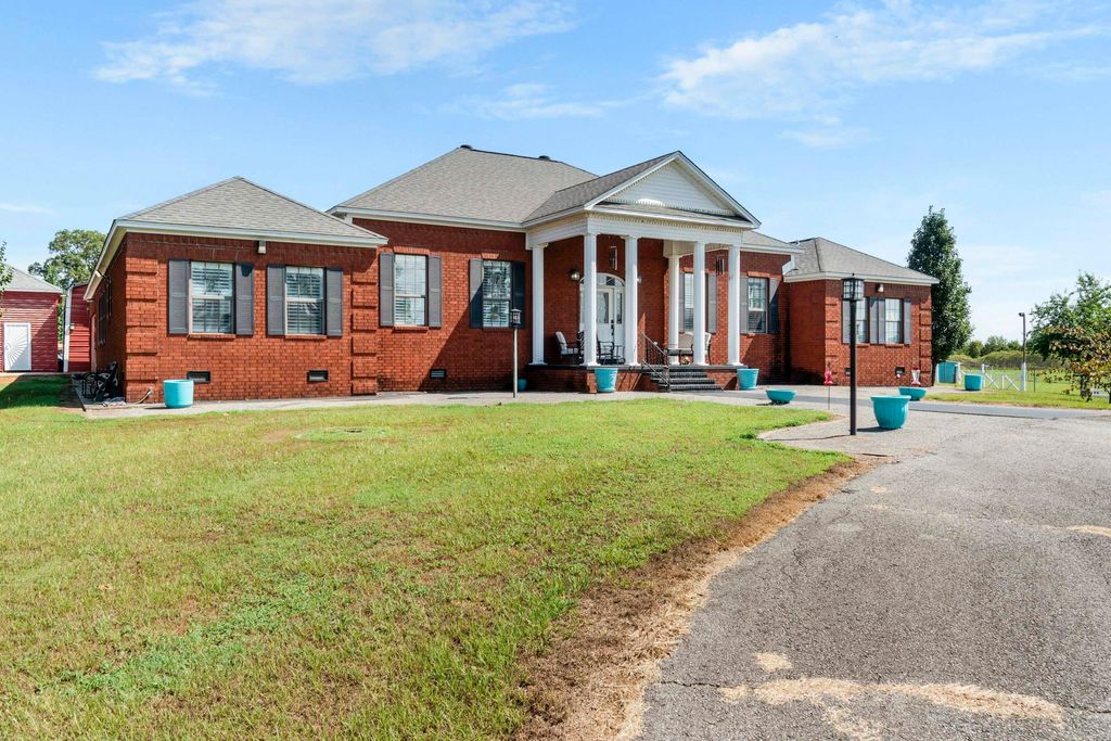 17 Ozark Dr, Damascus, AR 72039
