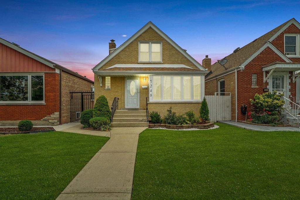 7248 S Christiana Ave, Chicago, IL 60629
