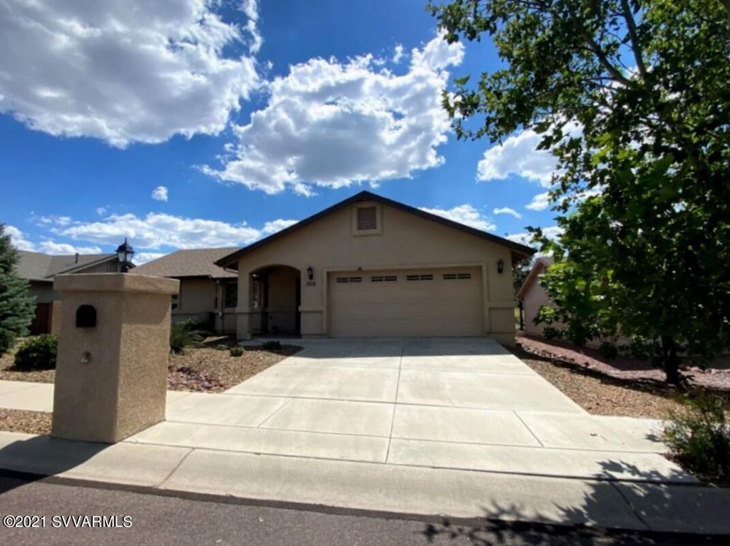 1515 Magnolia Ln, Prescott, AZ 86301