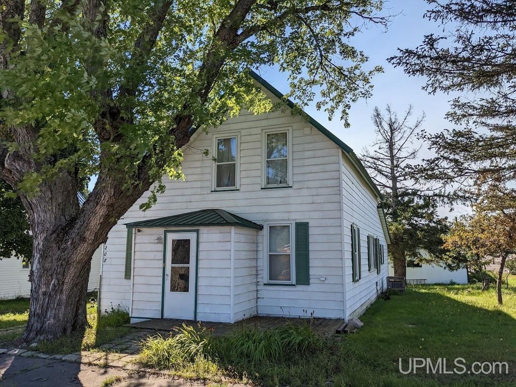 208 Maple St, Bergland, MI 49910 MLS 50090564 Trulia