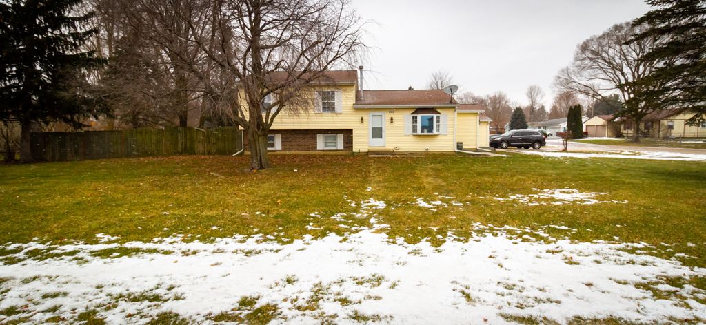 365 East Ave, Athens, MI 49011