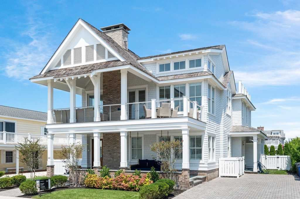 106 120th St, Stone Harbor, NJ 08247