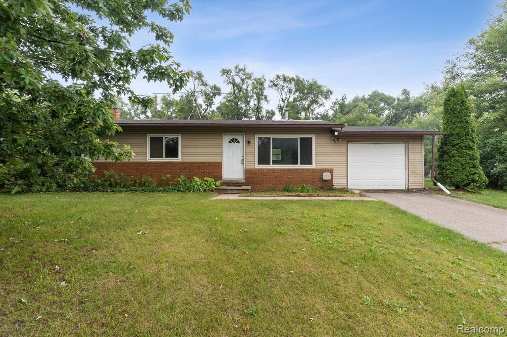 1674 E M 36, Pinckney, MI 48169 Trulia