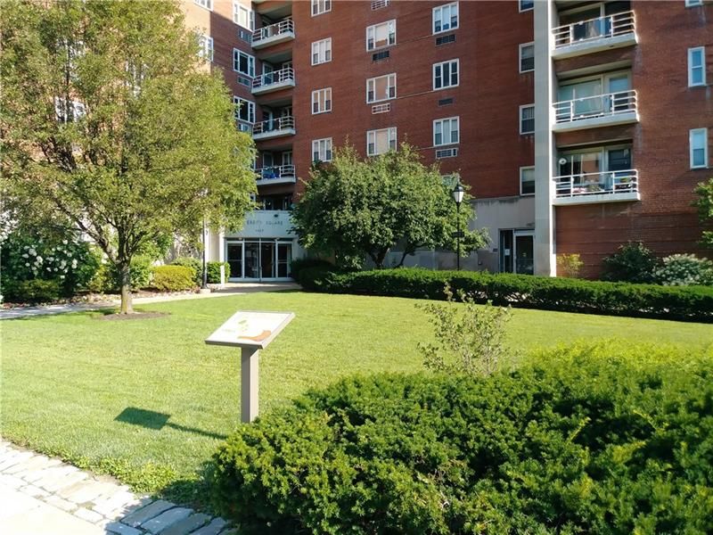 4625 5th Ave #709, Pittsburgh, PA 15213