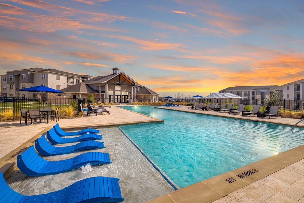 3999 John Sharp Dr, Richmond, TX 77407