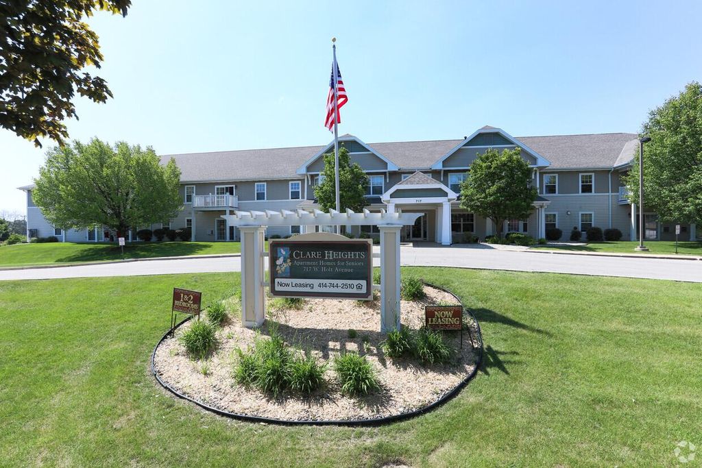 215-717 W Holt Ave #215, Milwaukee, WI 53215