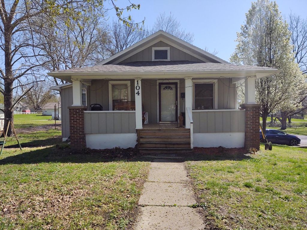 104 N Euclid St, Slater, MO 65349 Trulia