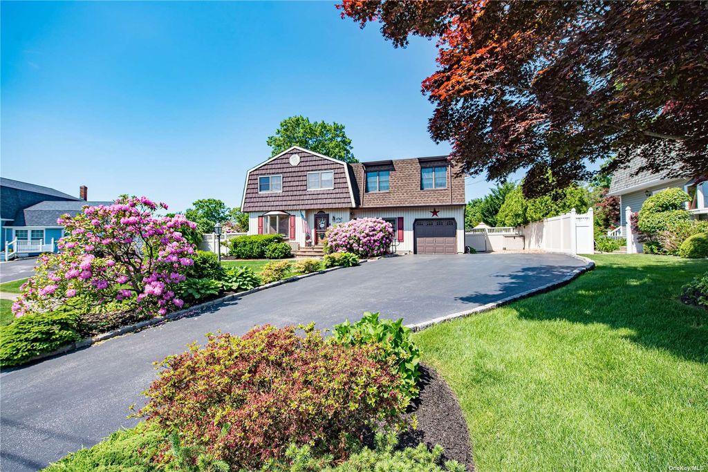 10 Katie Court, Lake Grove, NY 11755 Trulia