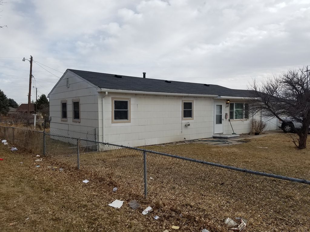 100 Woodley Park Rd, Gering, NE 69341