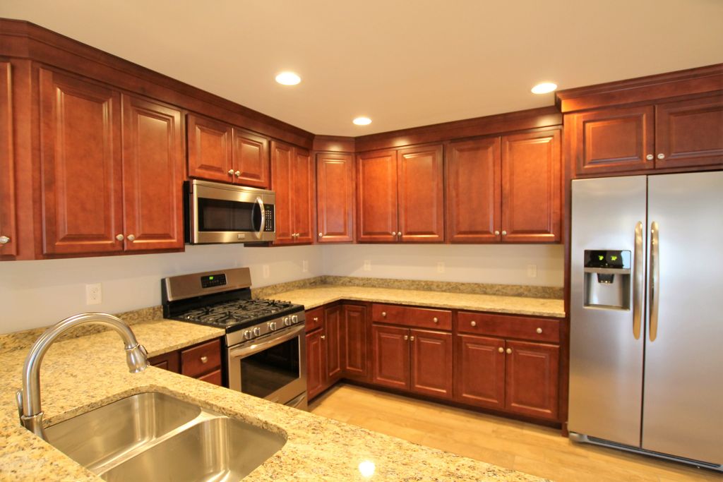 197A Hopeworth Ave A, Bristol, RI 02809 Trulia