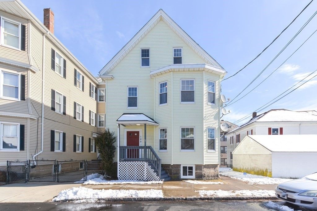 148 Myrtle St   #2, New Bedford, MA 02746