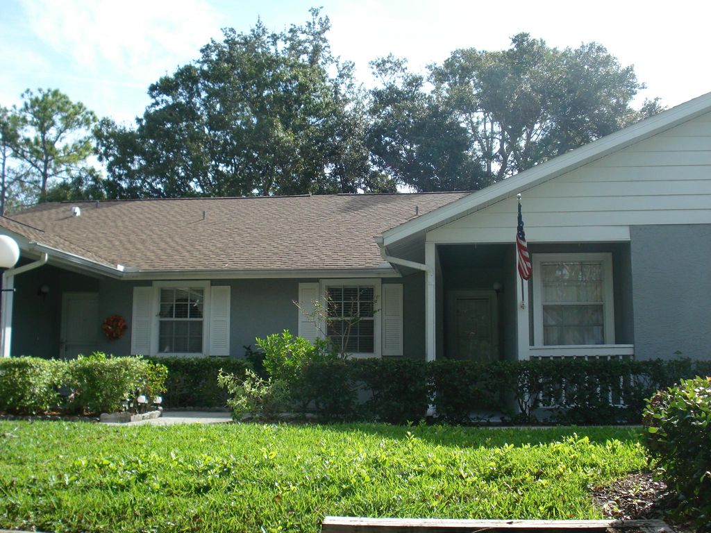 102-1445 Oak Hill Dr #102, Dunedin, FL 34698